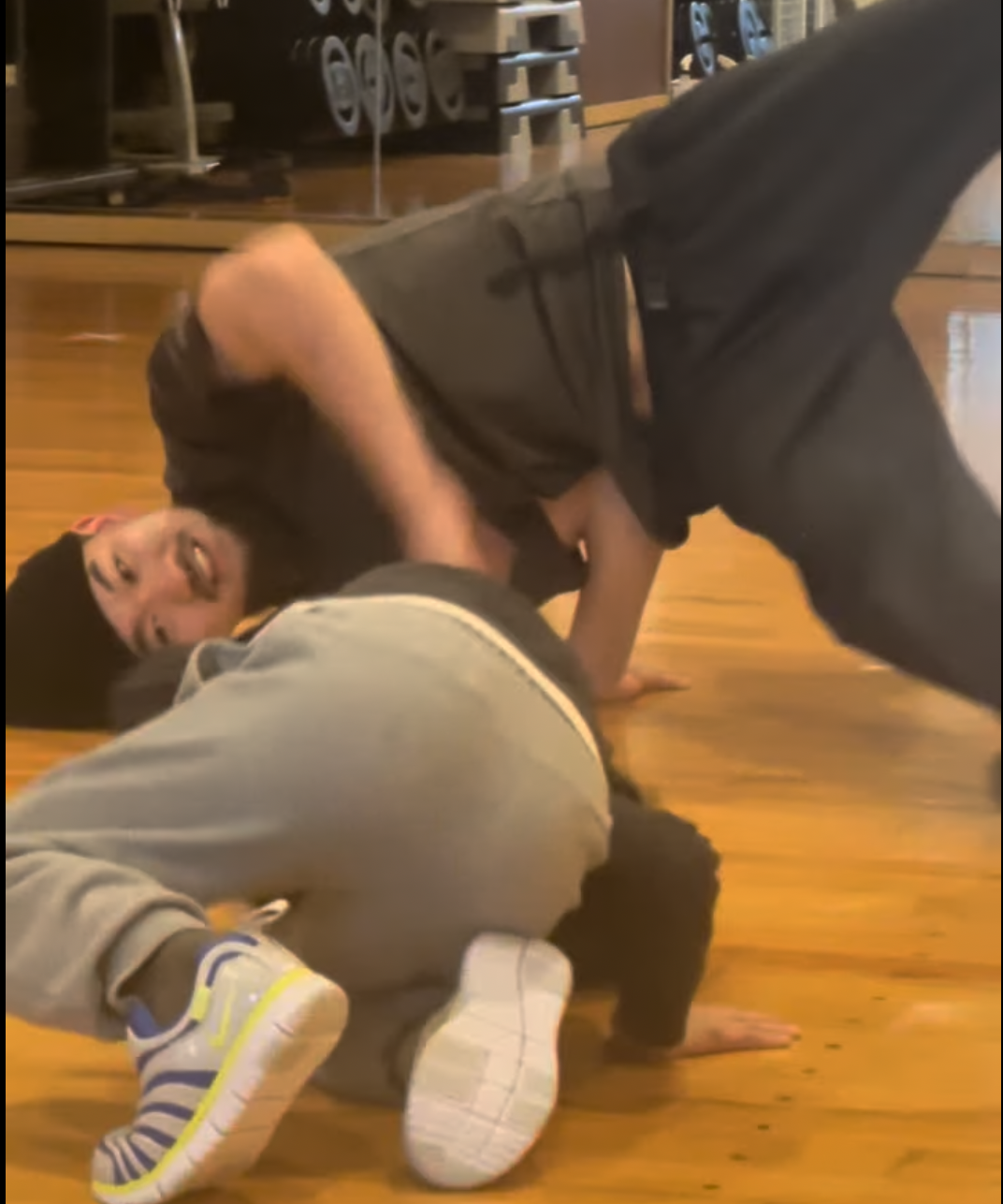 子どもと一緒にフロアムーブ